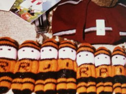 E1984 RAVA PUPS1